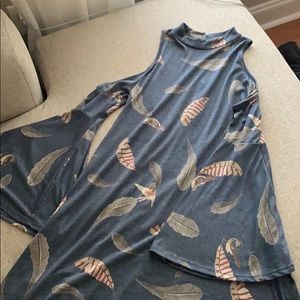 Bell Sleeve Feather Cotton Dress